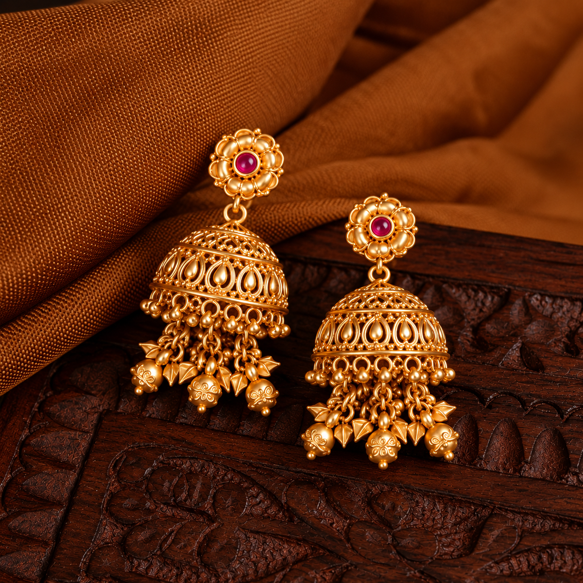 Traditional Gold Tone Bridal Necklace Set with Jhumka Earrings