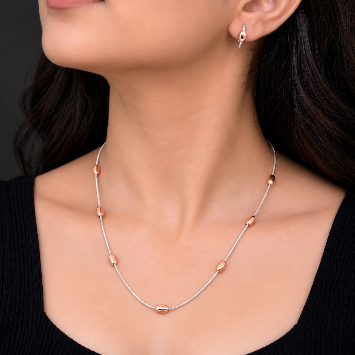 Two-Tone Oval Bead Chain Necklace